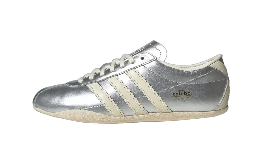 Adidas Tokyo Silver Metallic Cream White (Women's): μεταλλικό ασημί με κληρονομιά στίβου