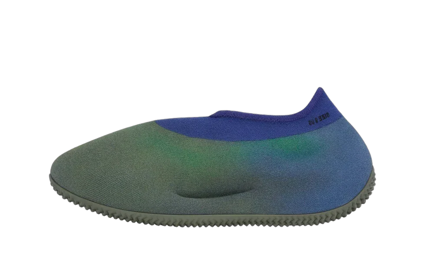 Adidas Yeezy Knit RNR Faded Azure: minimalismo técnico que eleva tu streetwear