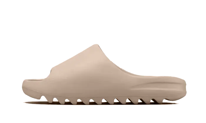 Yeezy Slide Pure (First Release): papucul alb simplu de care ai nevoie