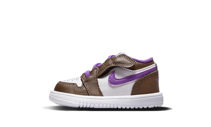 Air Jordan 1 Low ALT Palomino White Wild Berry (TD): la retro de bebé que se lleva todas las miradas