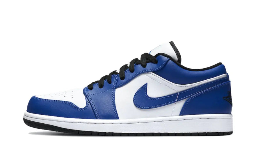 Air Jordan 1 Low Game Royal: el must-have azul y blanco para tu estilo urbano