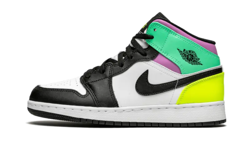 Air Jordan 1 Mid Pastel Black Toe: must-have-ul pastel care îți transformă ținuta