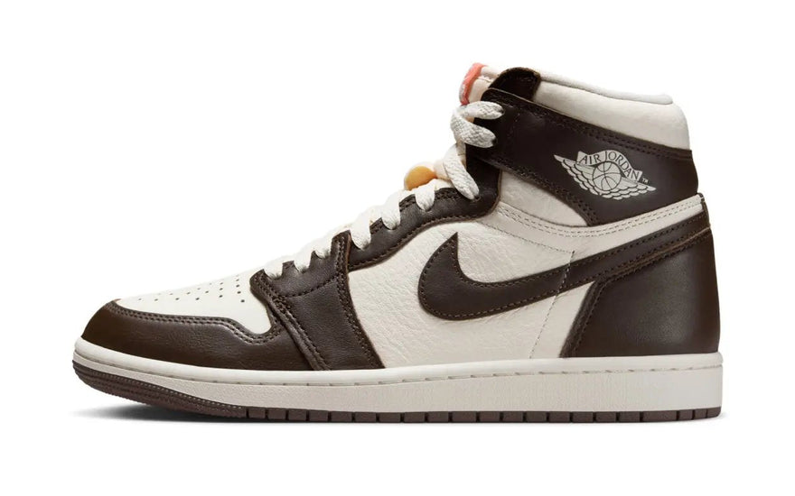 Air Jordan 1 Retro High OG Licht Madder Root (D) — Hoge sneakers in aardetinten voor je outfit