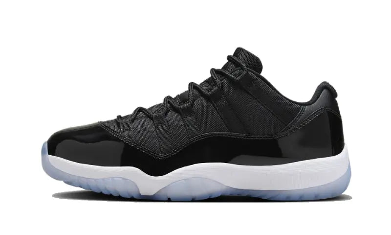 Air Jordan 11 Low Space Jam — Il classico spaziale che eleva il tuo stile