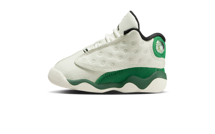 Air Jordan 13 Retro Sail Pine Green (TD): estilo clásico con toque premium