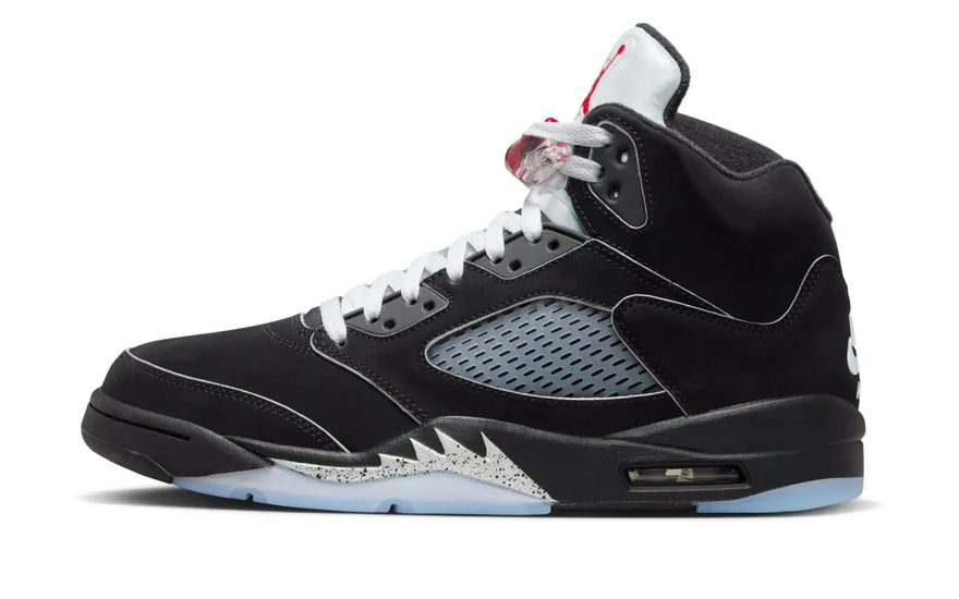 Air Jordan 5 Retro OG Black Metallic Reimagined — El must-have negro que eleva tu streetwear