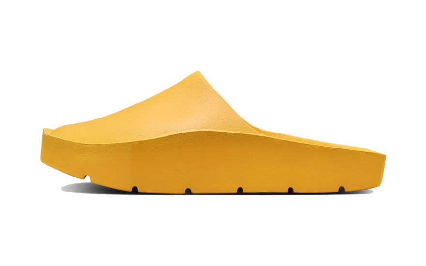 Air Jordan Hex Mule Yellow Ochre: la mule Jumpman que se calza de un gesto