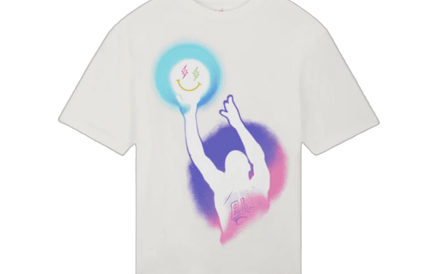 Air Jordan x J Balvin T-shirt White: la camiseta que une el hip-hop y el streetwear en un solo look