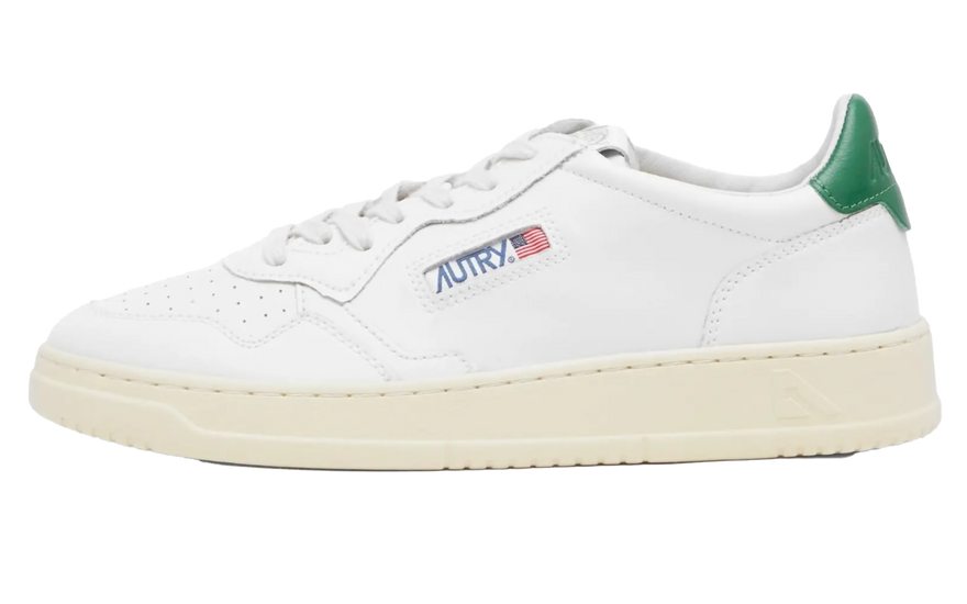 Autry Medalist Leather Low White Green: el tenis retro con alma italiana que domina el street style en 2026