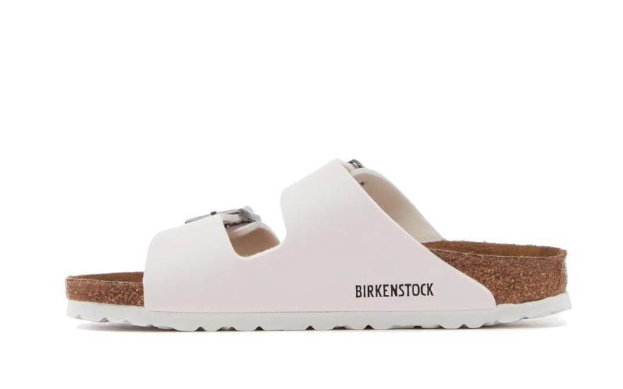 Birkenstock Arizona Birko-Flor White: la sandalia blanca que combina con todo (guía de tallas y looks)