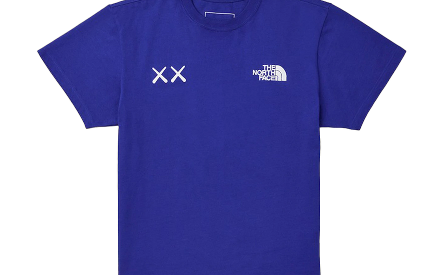 KAWS x The North Face T-Shirt Bolt Blue: la camiseta de la colección XX KAWS que sigue arrasando en 2026