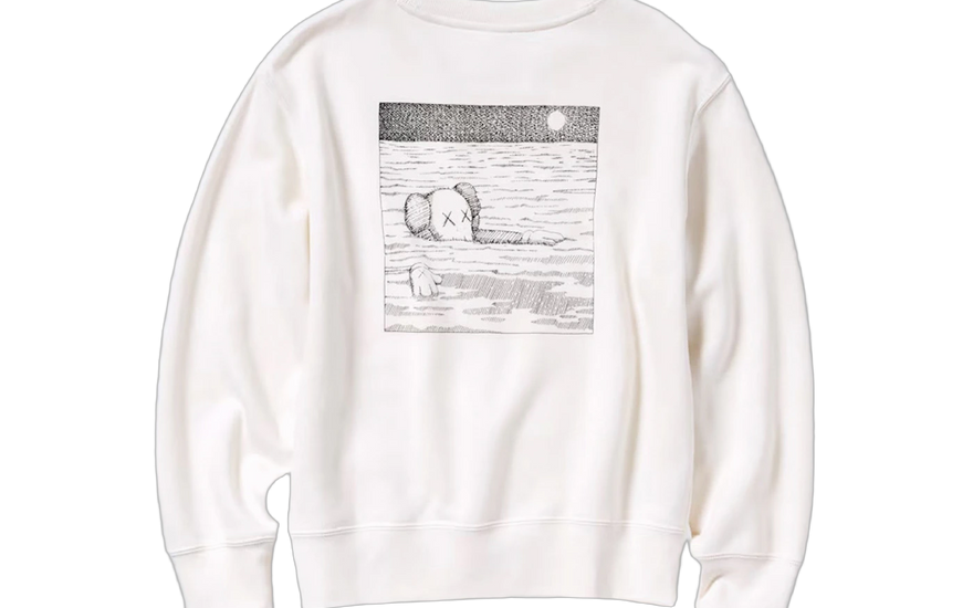 KAWS x Uniqlo Kids Longsleeve Sweatshirt (US Sizing) Off White: la sudadera FW23 que los peques piden prestada a sus padres