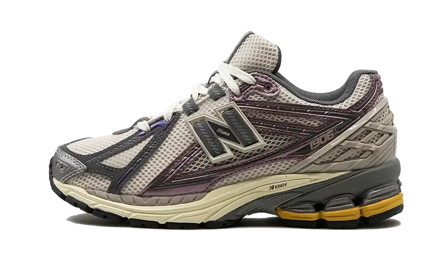 New Balance 1906R Liquirizia: Scarpe nere con ammortizzazione superiore e stile cittadino