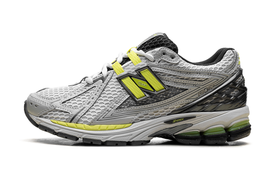 New Balance 1906R Light Silver Metallic Alkaline Green: la sneaker Y2K que domina 2026