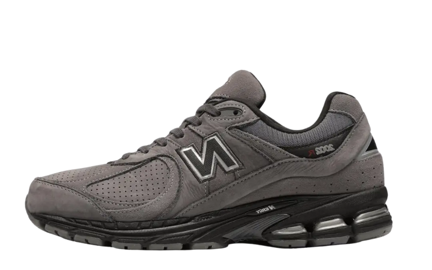 New Balance 2002R Castlerock Black: retro styl a městský komfort