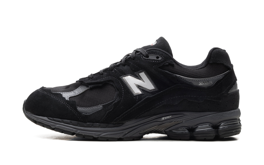 New Balance 2002R Gore-Tex Protection Pack Black Magnet: impermeabilidad y estilo urbano