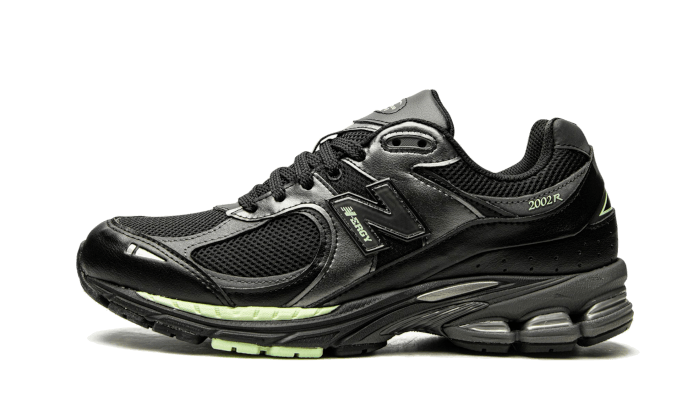 New Balance 2002R J. Crew Black Powder Green: la exclusiva que convierte el negro en algo interesante