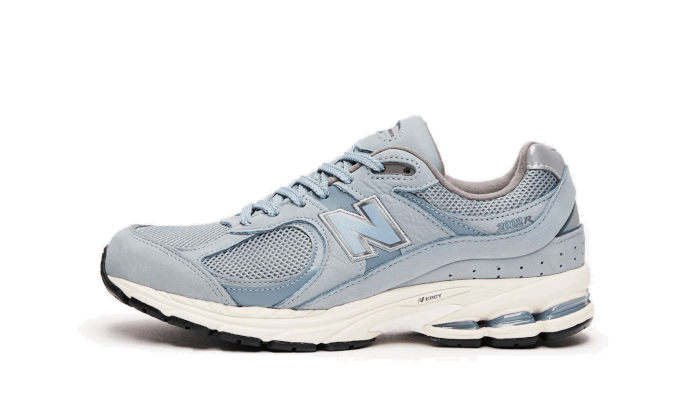 New Balance 2002R Light Blue: la sneaker azul cielo que domina el streetwear en 2026