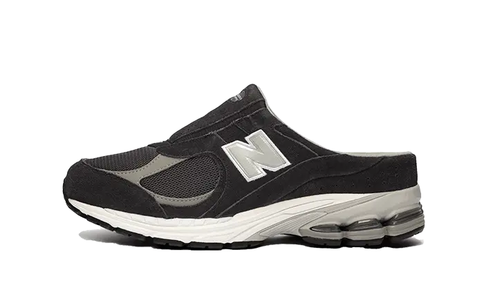 New Balance 2002R Mule Phantom: mule comod cu stil urban