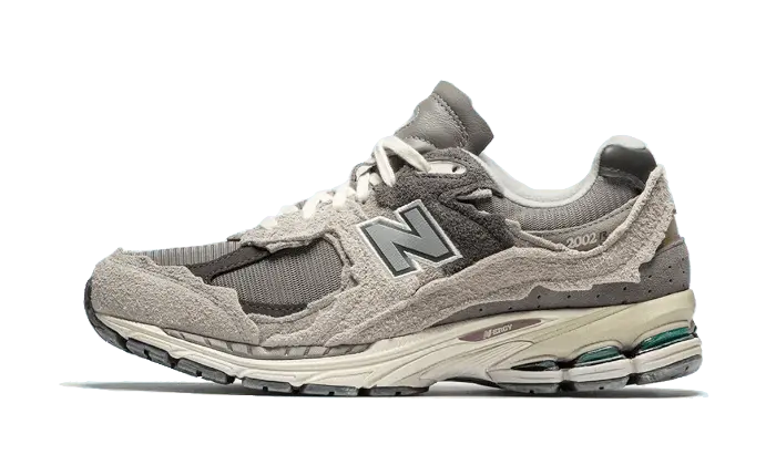 New Balance 2002R Rain Cloud Protection Pack: waterproofing and style for your adventures