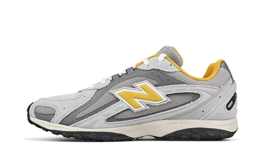 New Balance 204L Raincloud Baroque Gold: stil rafinat și confort urban