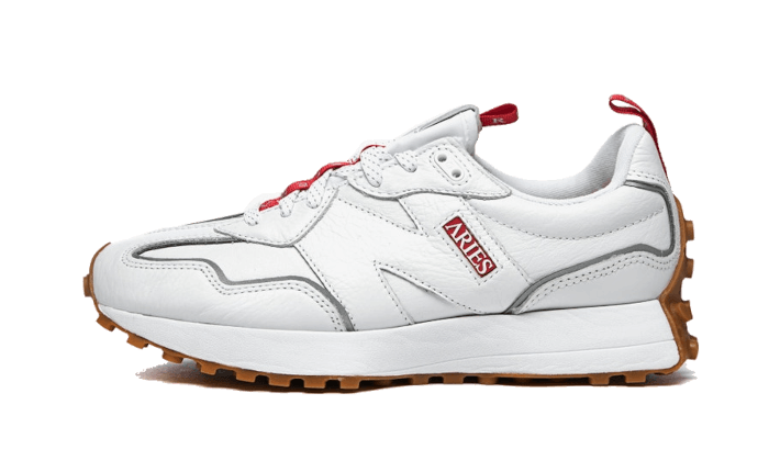 New Balance 327 Aries White: la colaboración minimalista que está arrasando en el streetwear