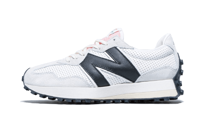 New Balance 327 Casablanca Black Pink: la colaboración retro-running que sigue mandando en 2026