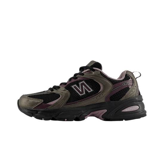 New Balance 530 Black Metallic Plum Brown: o chunky retro que precisas