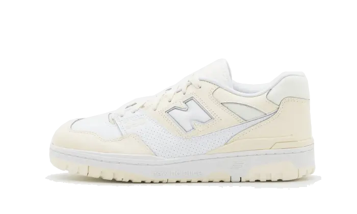 New Balance 550 Cream White: the vintage sneaker you need now