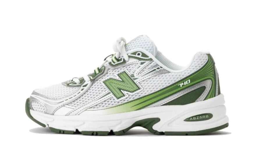 New Balance 740 V2 White Alpine Green: the shoe that elevates your style and comfort 