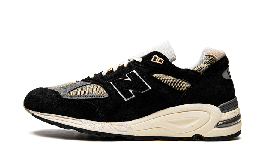 New Balance 990v2 MiUSA Teddy Santis Black True Camo: el camuflaje que sí combina con todo