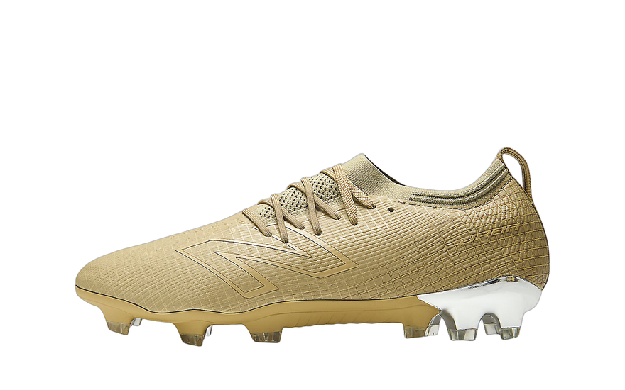 New Balance Furon Elite FG V8 Stone Island Boulder: la bota de velocidad que llegó del streetwear
