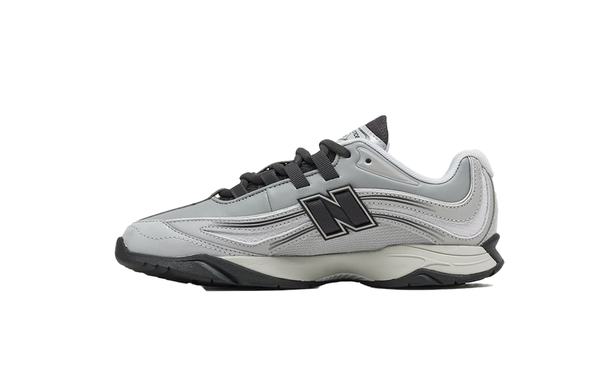 New Balance RC56 Grey Ice Wine: la silueta cross country que domina el street en 2026