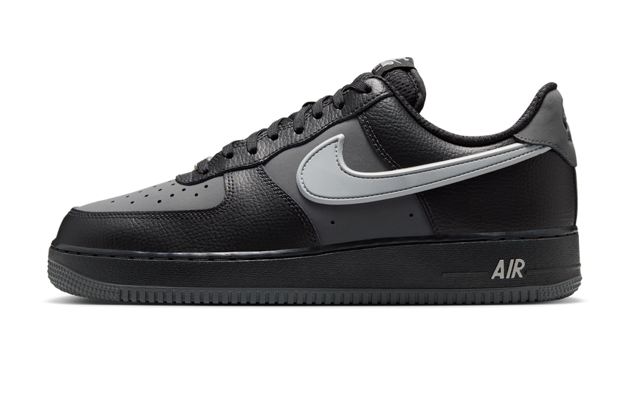 Nike Air Force 1 '07 LV8 Black/Iron Grey/Light Smoke Grey: Icono urbano reinventado
