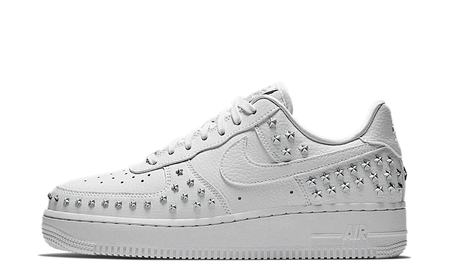 Nike Air Force 1 Low '07 XX White Studded: El clásico blanco con tachuelas que necesitas