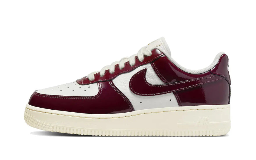 Nike Air Force 1 Low Römisches Reich Dunkle Rote Beete: das Burgunderrot, das deinen städtischen Stil hebt