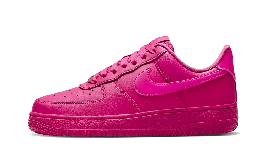 Nike Air Force 1 Low '07 Fireberry : style éclatant et confort citadin
