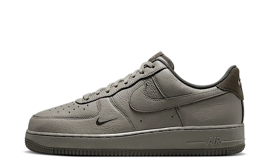 Nike Air Force 1 Low '07 LV8 Light Army Cargo Khaki: the essential cargo you need