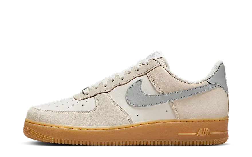 Nike Air Force 1 Low '07 LV8 Phantom Light Smoke Gum — O clássico renovado para o teu guarda-roupa urbano
