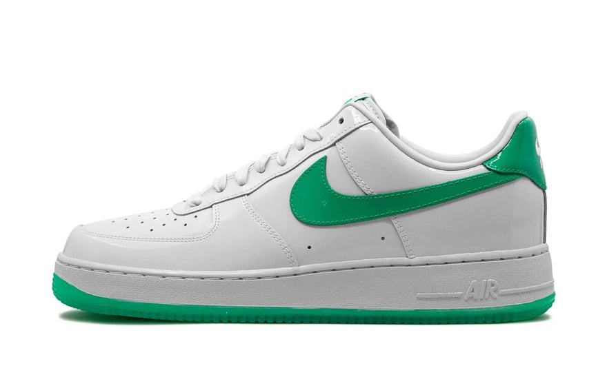 Nike Air Force 1 Low '07 Patent Platinum Tint Stadium Green: classic patent with urban attitude