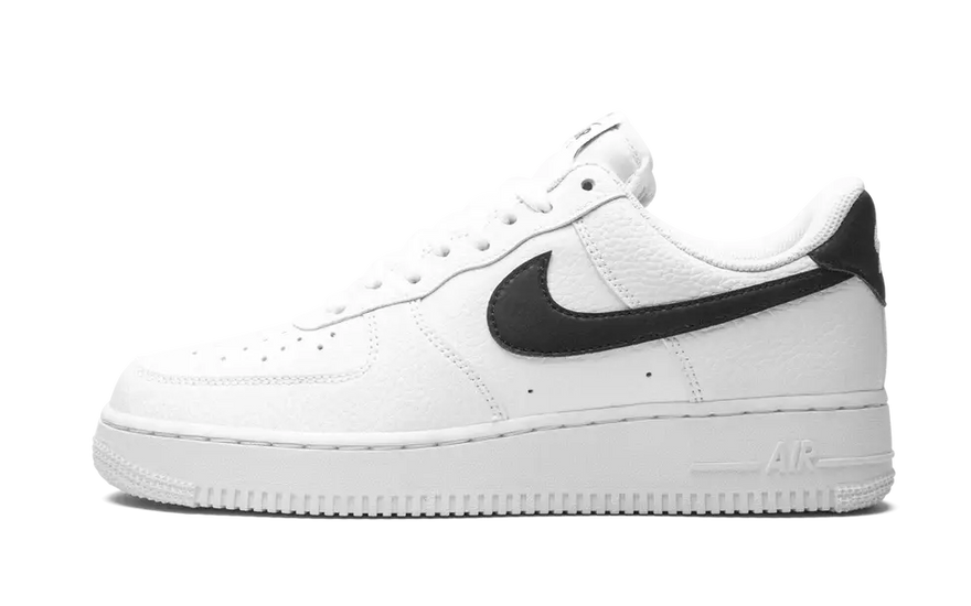 Nike Air Force 1 Low '07 White Black Pebbled Leather — Klassischer Stadtschuh aus genarbtem Leder