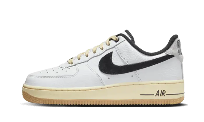 Nike Air Force 1 '07 LX Low Command Force Summit Alb Negru: simbol urban în alb și negru