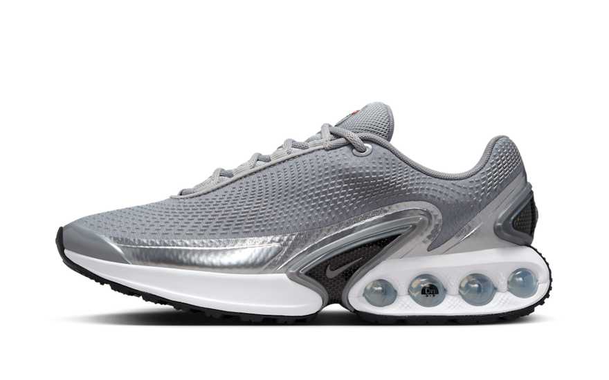 Nike Air Max Dn Metallic Silver: Zapatillas metálicas con amortiguación Air y estilo futurista