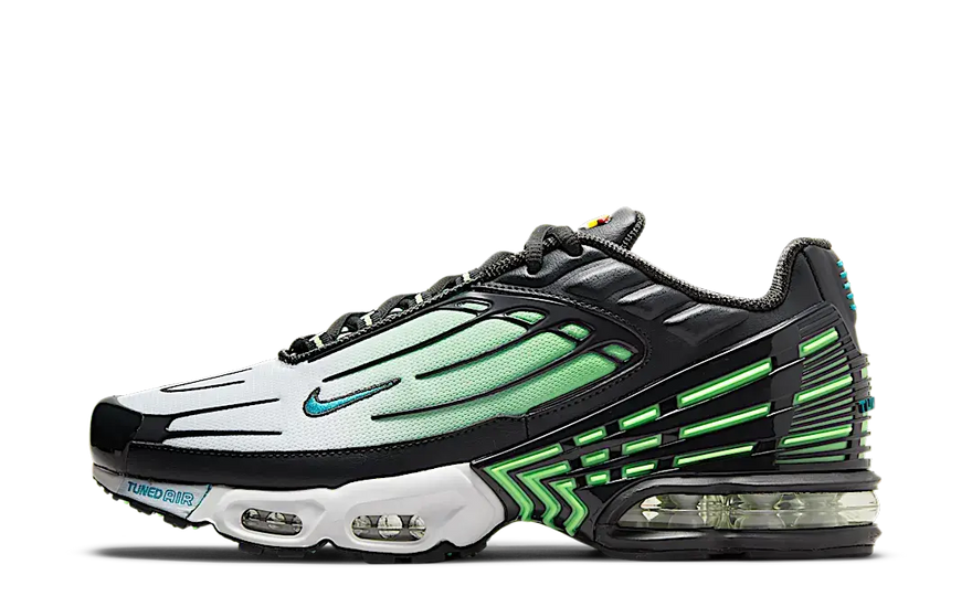 Nike Air Max Plus 3 Ghost Green : style urbain et amorti Air visible
