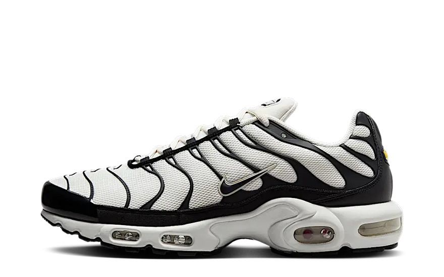 Nike Air Max Plus Essential Panda: de klassieke bicolor die je outfit naar een hoger niveau tilt