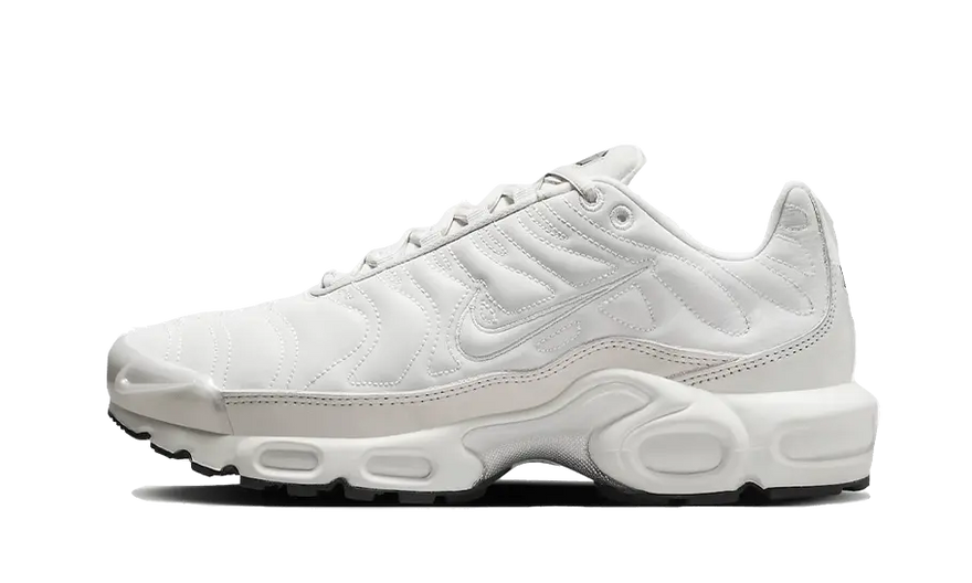 Nike Air Max Plus Reflective Platinum: reflekterende stil og førsteklasses stødabsorbering