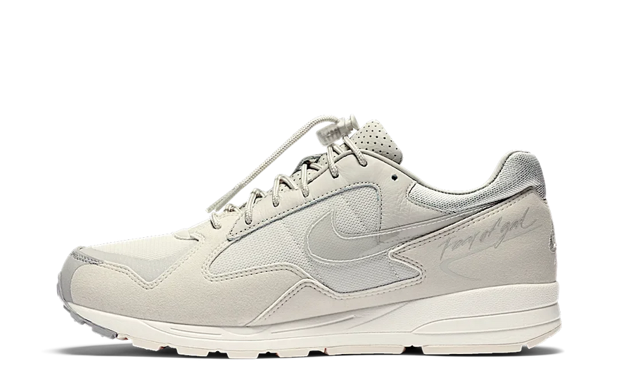 Nike Air Skylon 2 Fear of God Light Bone: la silueta minimal que necesitas