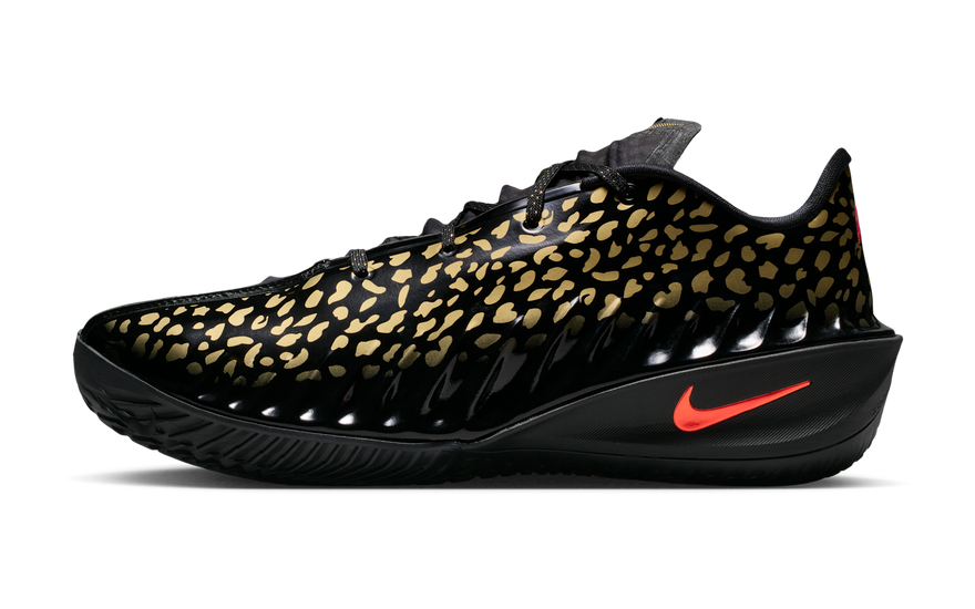 Nike Air Zoom GT Cut 4 Victor Wembanyama Gold Panther: la PE más salvaje del alien de los Spurs