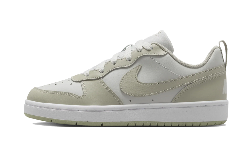 Nike Court Borough Low Light Silver Spruce Fog: la alternativa silenciosa a la zapatilla blanca de siempre