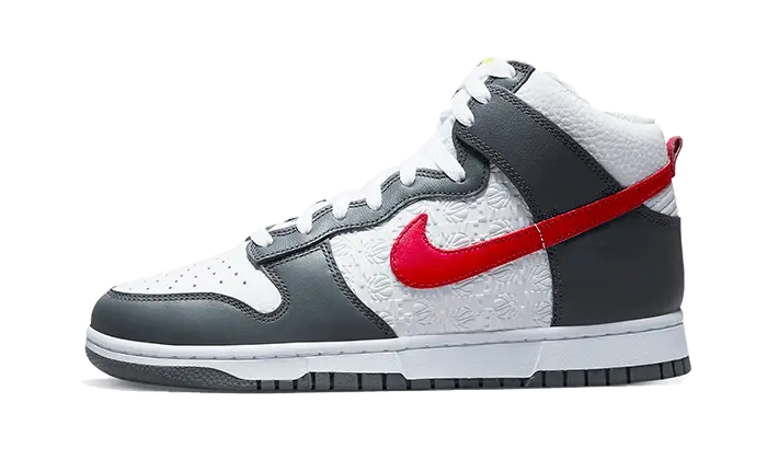 Nike Dunk High Dombornyomott Kosárlabda Szürke Piros: varsity stílus domború mintával és tapadással